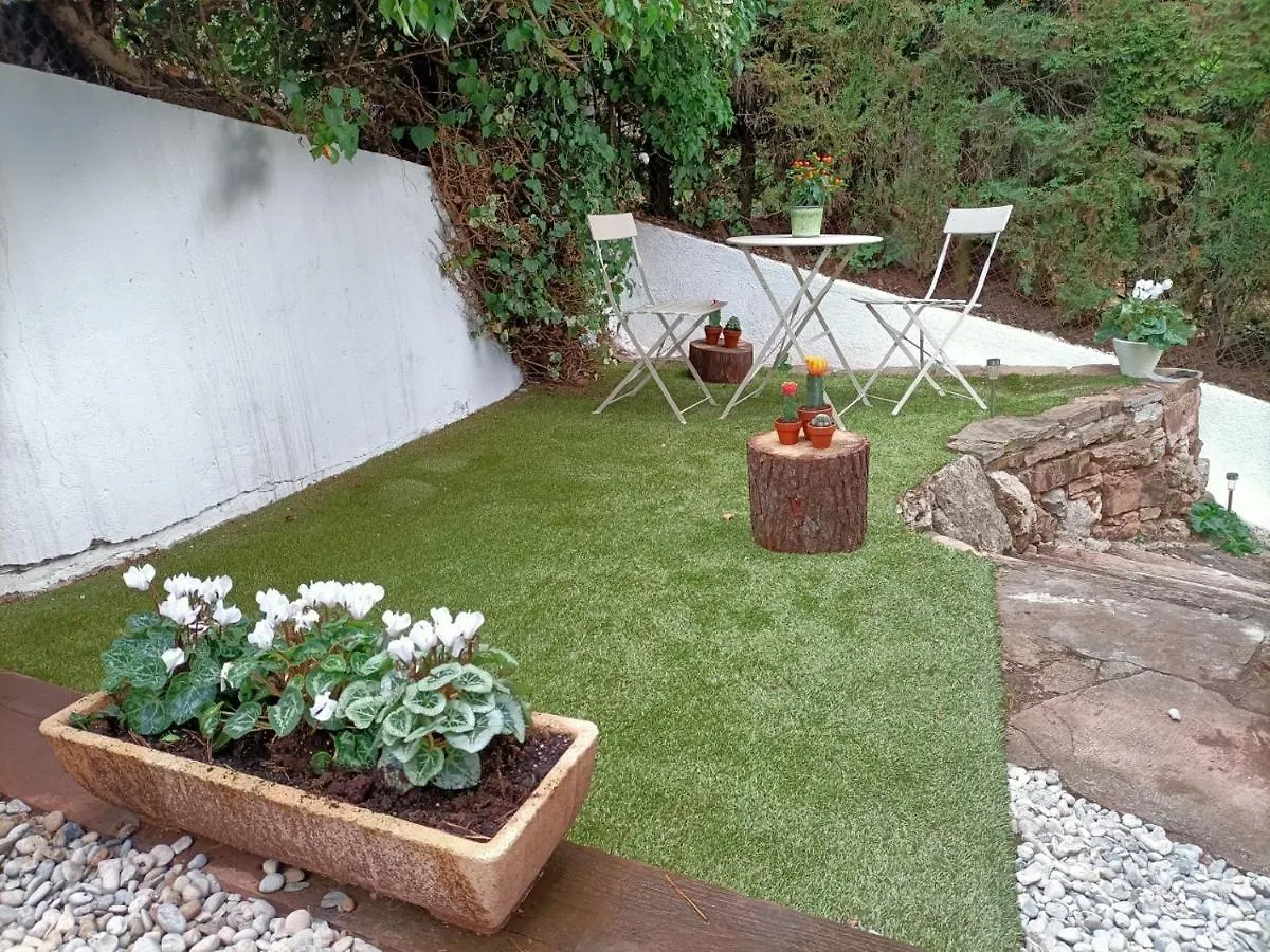 Villa Casa familiar con piscina Pallejà